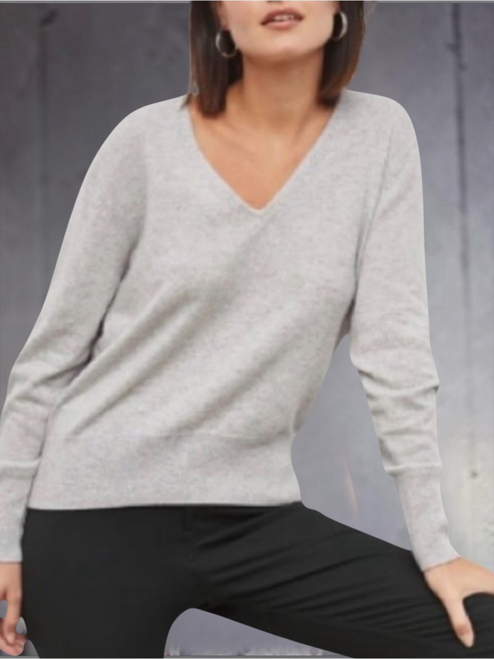 M.M. LAFLEUR NEW YORK 100% CASHMERE DEEP V-NECK GREY SWEATER SIZE SMALL